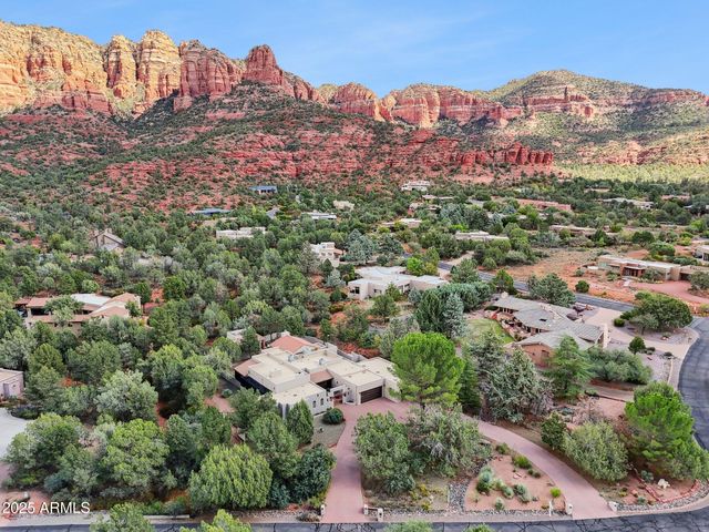 30 NAVAJO Trail, Sedona, AZ 86351