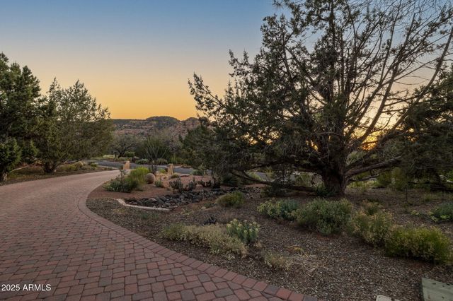 30 NAVAJO Trail, Sedona, AZ 86351