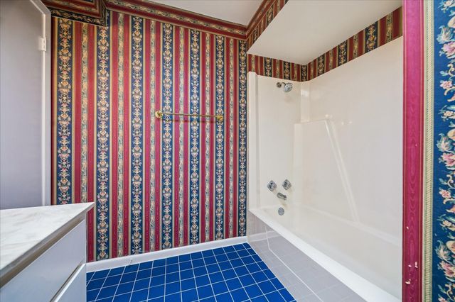 6316 Meredith Drive, Bellaire, TX 77401