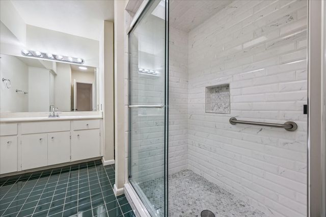 6316 Meredith Drive, Bellaire, TX 77401