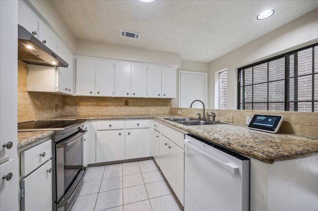 6316 Meredith Drive, Bellaire, TX 77401