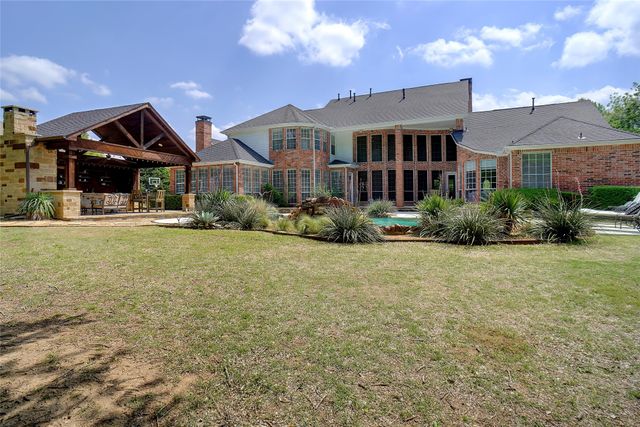 4904 Argyle Lane, Denton, TX 76226