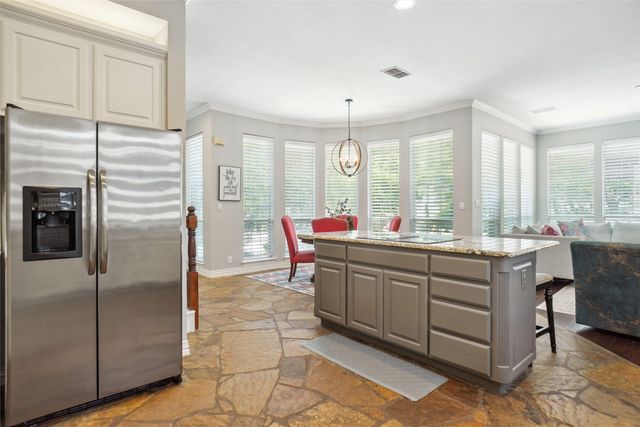 4904 Argyle Lane, Denton, TX 76226