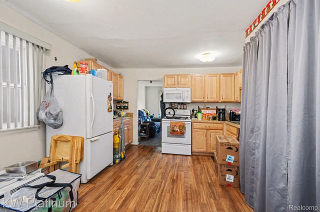 13308 Couwlier Avenue, Warren, MI 48089