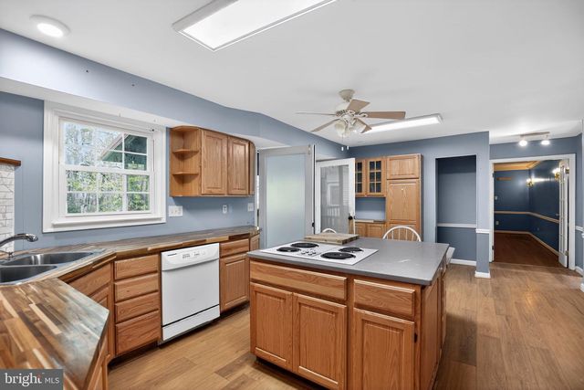 507 CHESTNUT CT, La Plata, MD 20646
