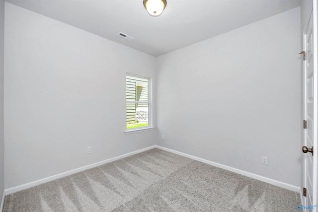 7213 Fox Glen Circle SE, Owens Cross Roads, AL 35763