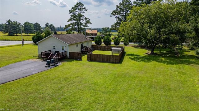 20 Corapeake RD, Corapeake, NC 27926