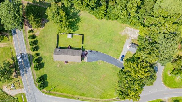 20 Corapeake RD, Corapeake, NC 27926