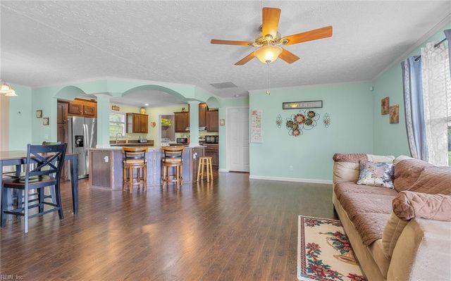 20 Corapeake RD, Corapeake, NC 27926