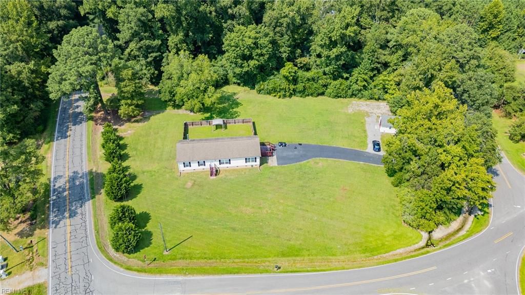 20 Corapeake RD, Corapeake, NC 27926