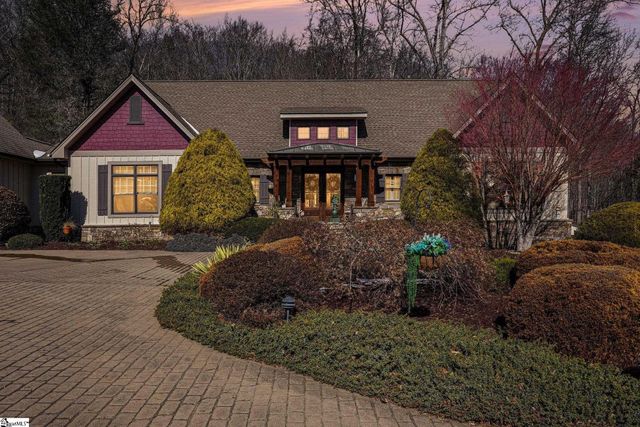 2554 Deep Gap Farm Road, Mill Spring, NC 28756