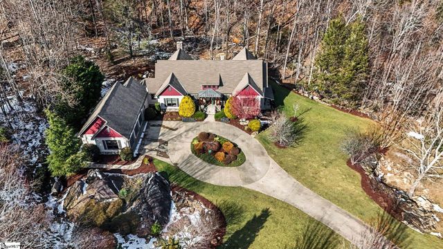 2554 Deep Gap Farm Road, Mill Spring, NC 28756