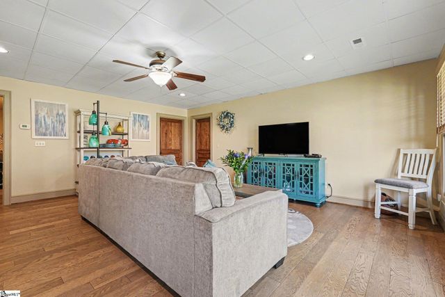 2554 Deep Gap Farm Road, Mill Spring, NC 28756