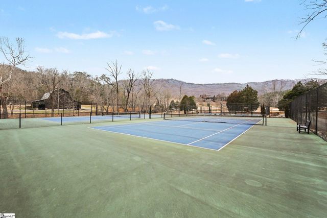 2554 Deep Gap Farm Road, Mill Spring, NC 28756