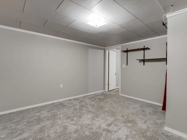 4124 N Hawthorne St, Spokane, WA 99205