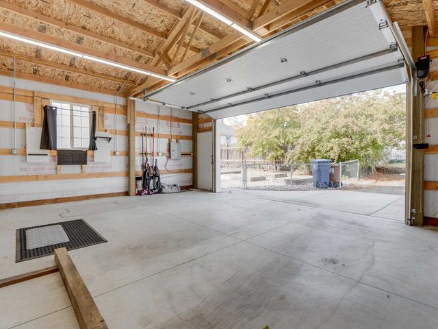 4124 N Hawthorne St, Spokane, WA 99205
