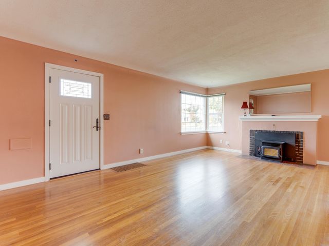 4124 N Hawthorne St, Spokane, WA 99205