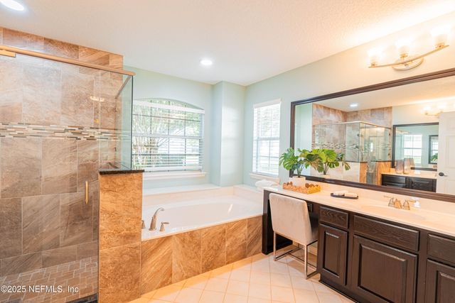 526 OAKMONT Drive, Orange Park, FL 32073