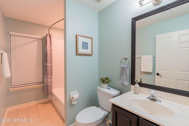 526 OAKMONT Drive, Orange Park, FL 32073