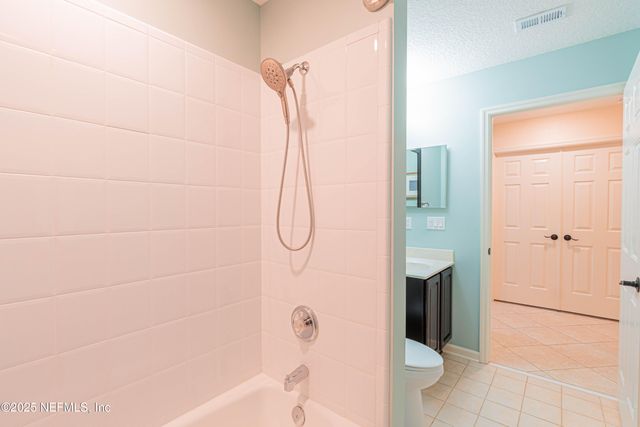 526 OAKMONT Drive, Orange Park, FL 32073