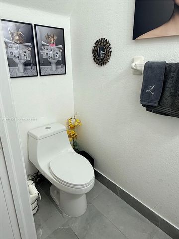 8470 SW 150th Ave 6, Miami, FL 33193