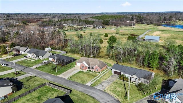 160 Shaw Street, Albertville, AL 35950