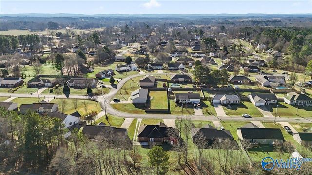 160 Shaw Street, Albertville, AL 35950