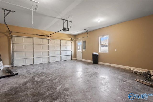 160 Shaw Street, Albertville, AL 35950