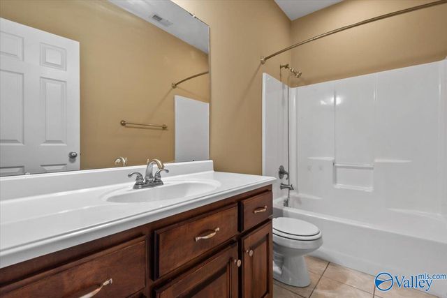 160 Shaw Street, Albertville, AL 35950