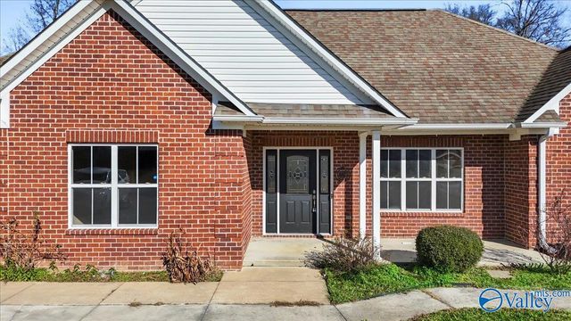 160 Shaw Street, Albertville, AL 35950