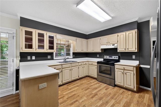 3359 Woodrock Lane, Snellville, GA 30078