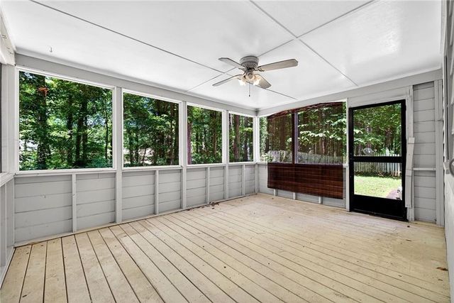 3359 Woodrock Lane, Snellville, GA 30078