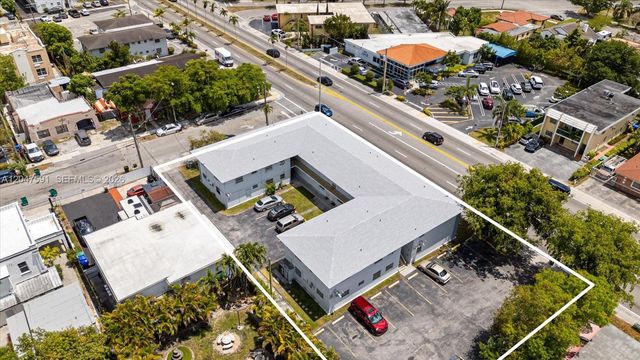 3255 W Flagler St 2, Miami, FL 33135