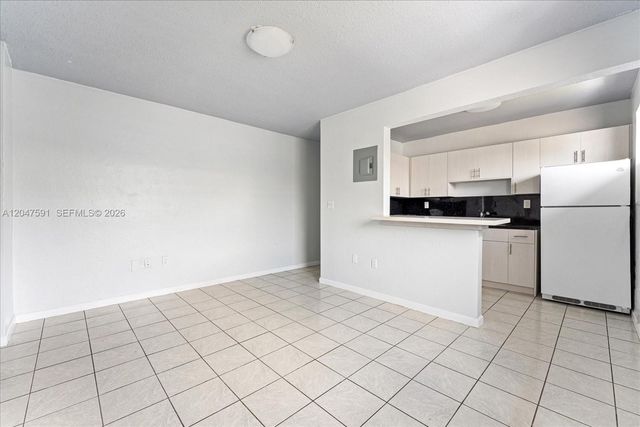 3255 W Flagler St 2, Miami, FL 33135
