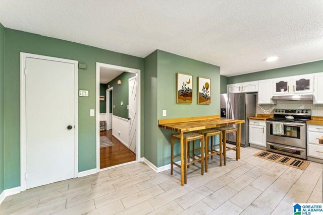 5580 SURREY LANE, Birmingham, AL 35242