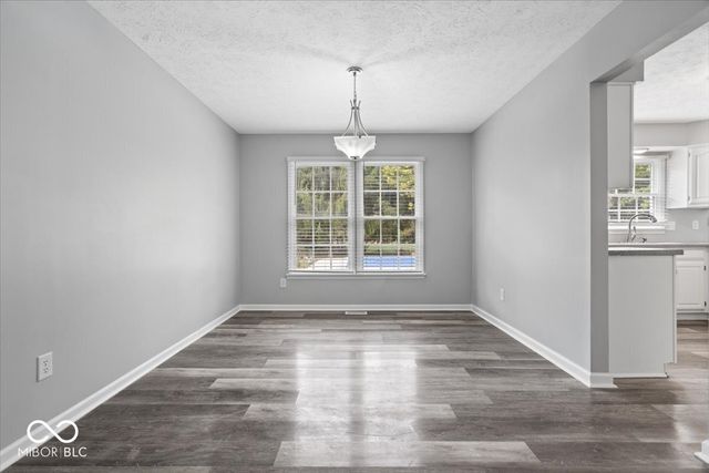 8414 Anchorage Court, Indianapolis, IN 46236