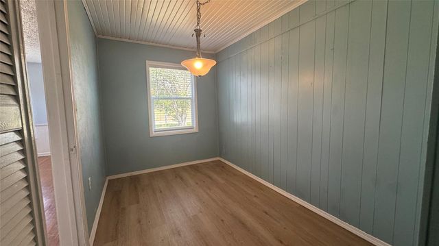 209 Lakewood Drive, Baytown, TX 77520