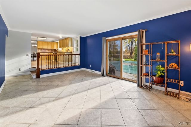 7949 Boxford Road, Clay, NY 13041