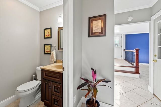 7949 Boxford Road, Clay, NY 13041