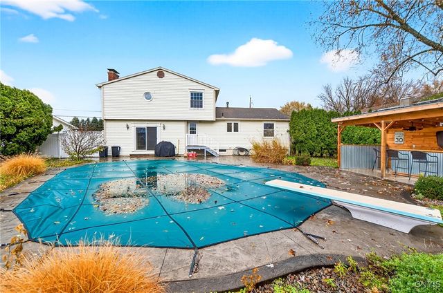 7949 Boxford Road, Clay, NY 13041