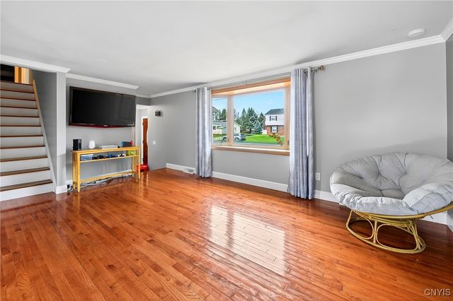 7949 Boxford Road, Clay, NY 13041