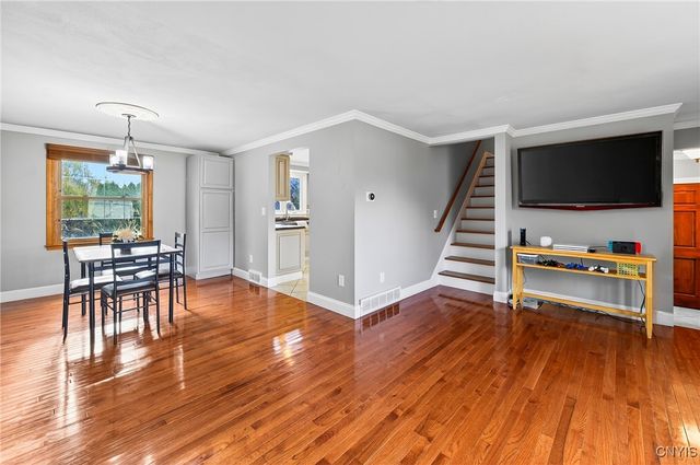 7949 Boxford Road, Clay, NY 13041