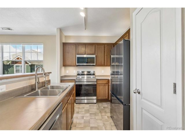 7090 Simms St 201, Arvada, CO 80004