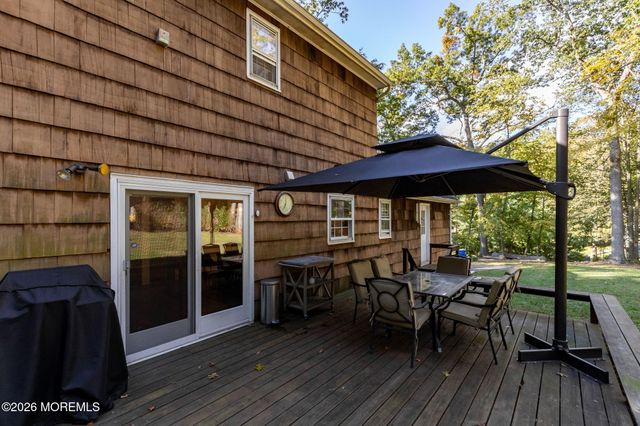 33 Ramsey Road, Middletown, NJ 07748
