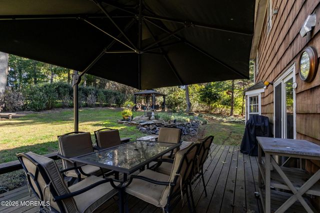 33 Ramsey Road, Middletown, NJ 07748