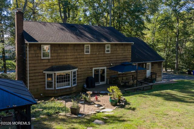 33 Ramsey Road, Middletown, NJ 07748