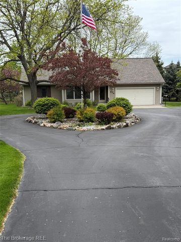 629 N Lapeer Street, Davison, MI 48423