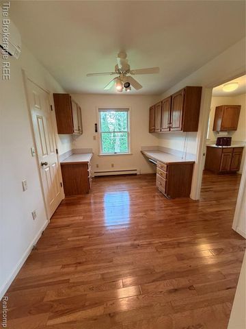 629 N Lapeer Street, Davison, MI 48423