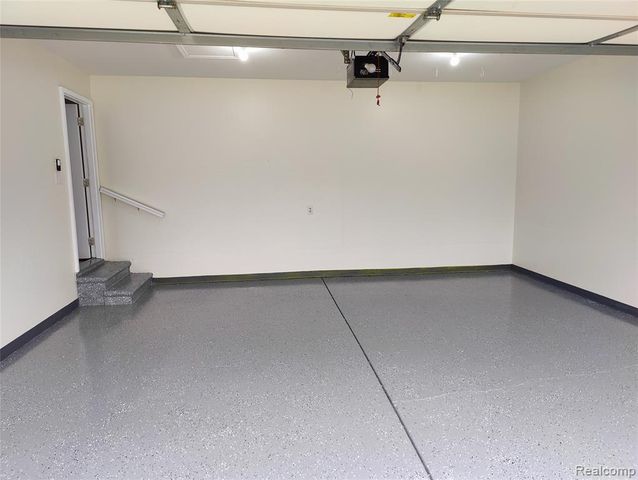 1600 Dunston Road, Canton, MI 48188