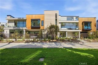 2910 Bayside, Corona Del Mar, CA 92625